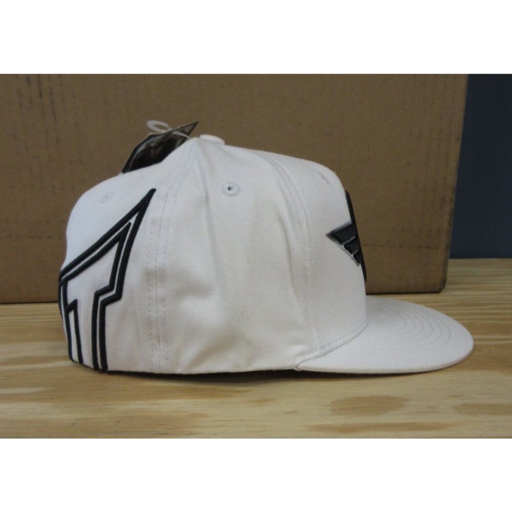 Tapout Hat Cap Fitted Large XL MMA Streetwear Fighting Deadstock NEW - Picture 8 of 12